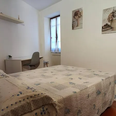 Casa Vittoria Toscolano-maderno Daire